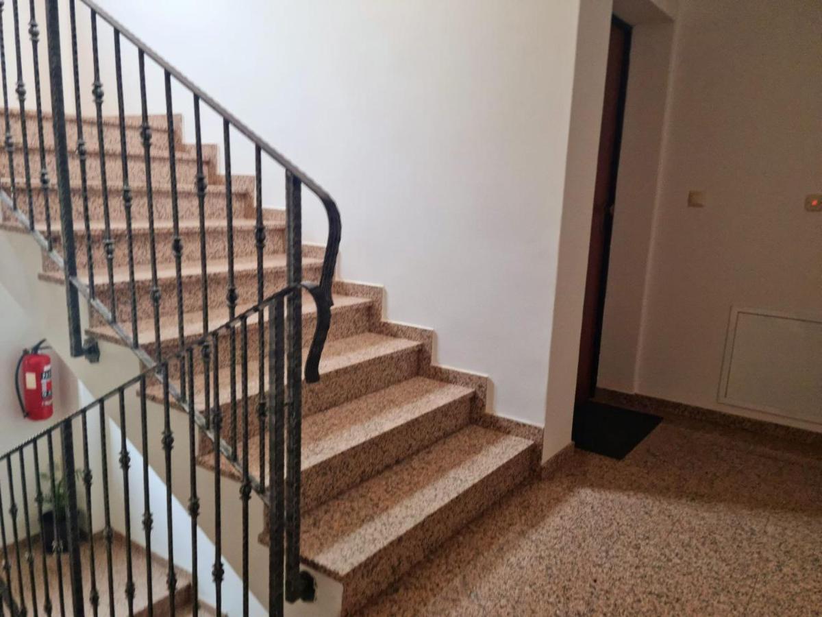 Apartment Be Like พูลา ภายนอก รูปภาพ